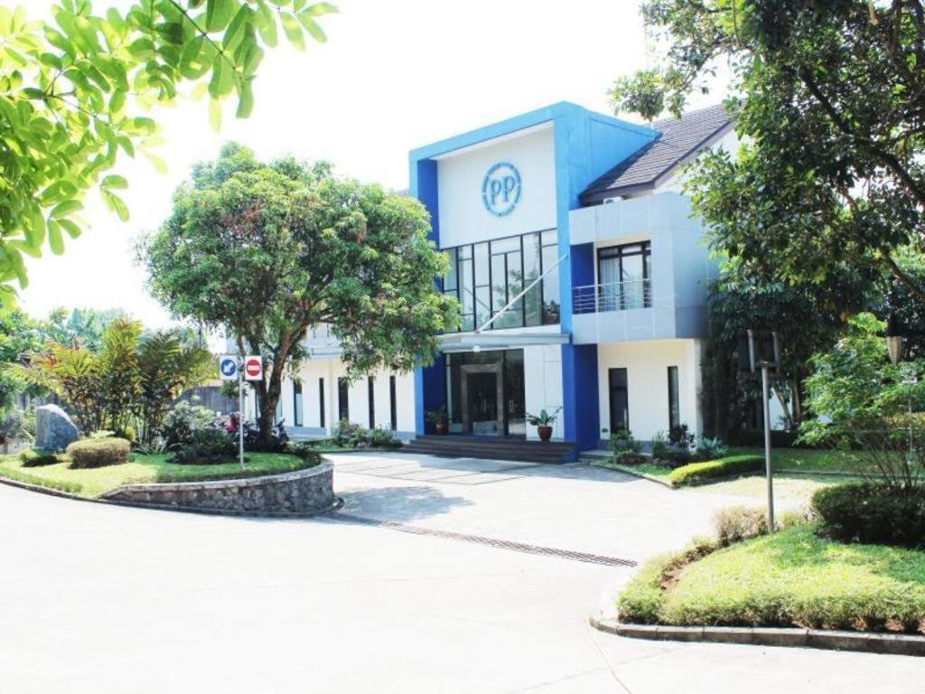 Pp University 씨사루아 외부 사진